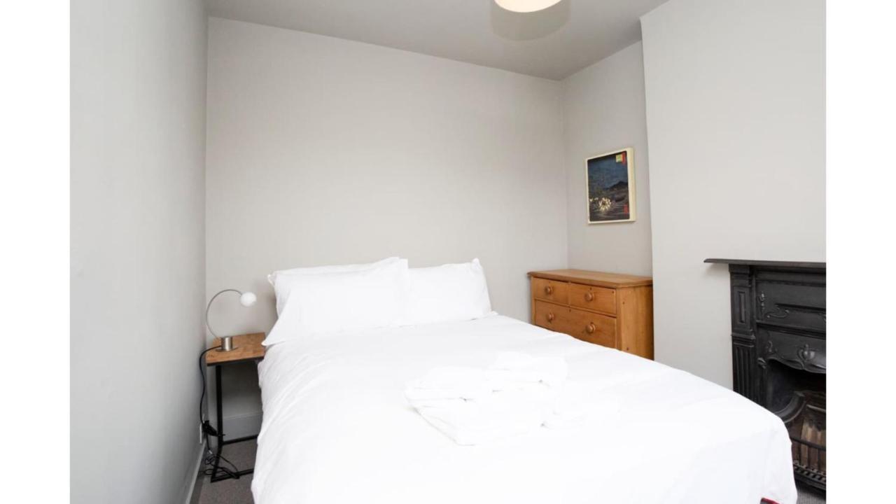 Pass The Keys Stunning, Brand New 3Br Home - Central Oxford Ngoại thất bức ảnh